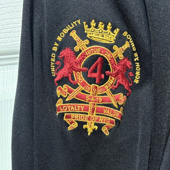 Express Gray and Red Label - Picture 4 of 4